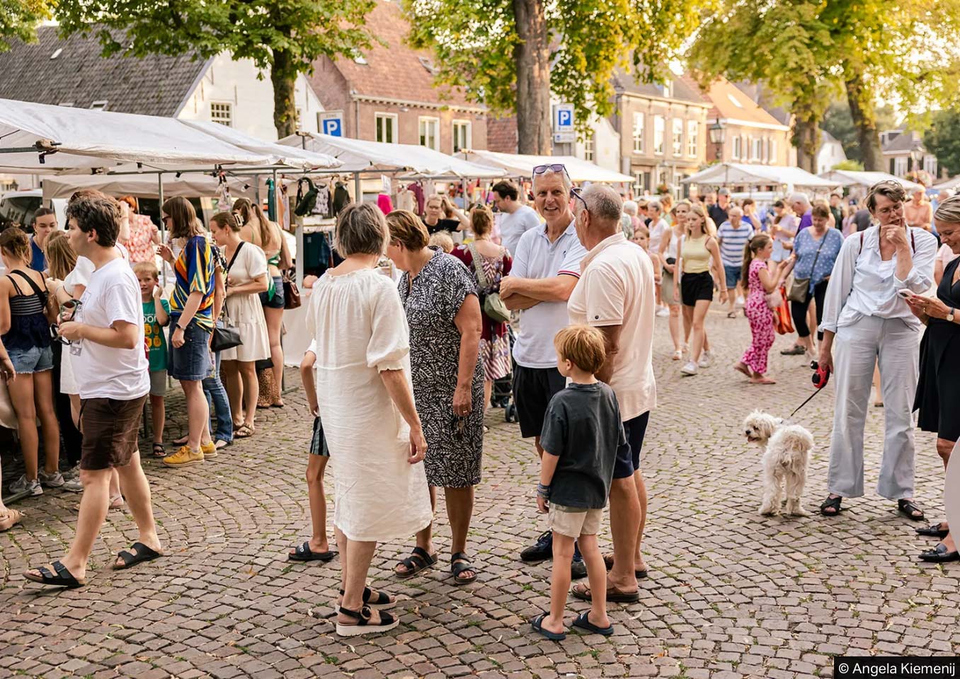 Zomeravondmarkt2